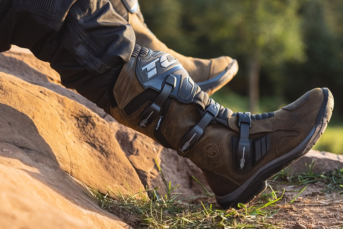 Find the Best Riding Shoes Online for Superior Safety and Comfort
