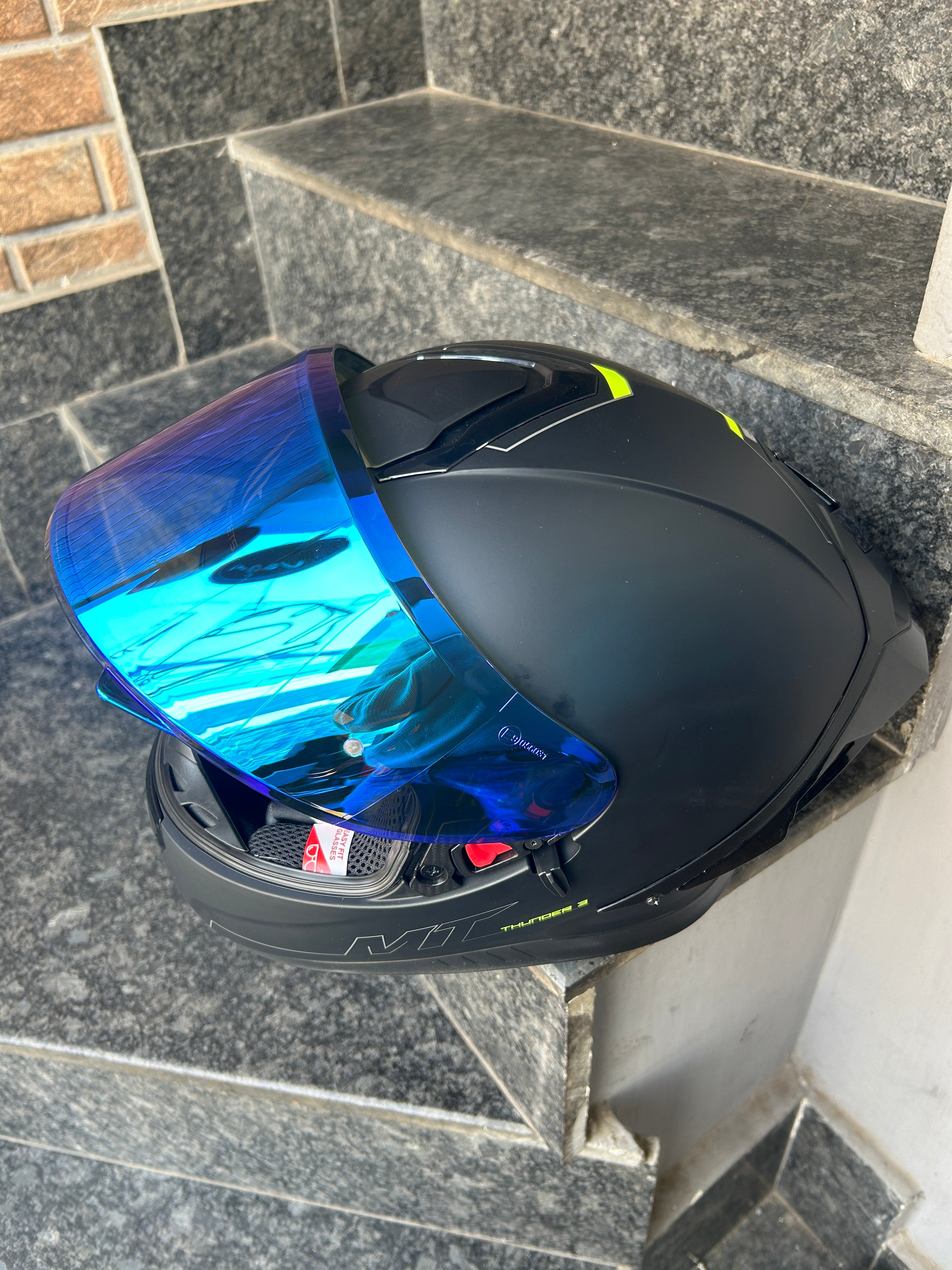 MT V12 DAY NIGHT VISOR NIGHT VISION BLUE COLOUR