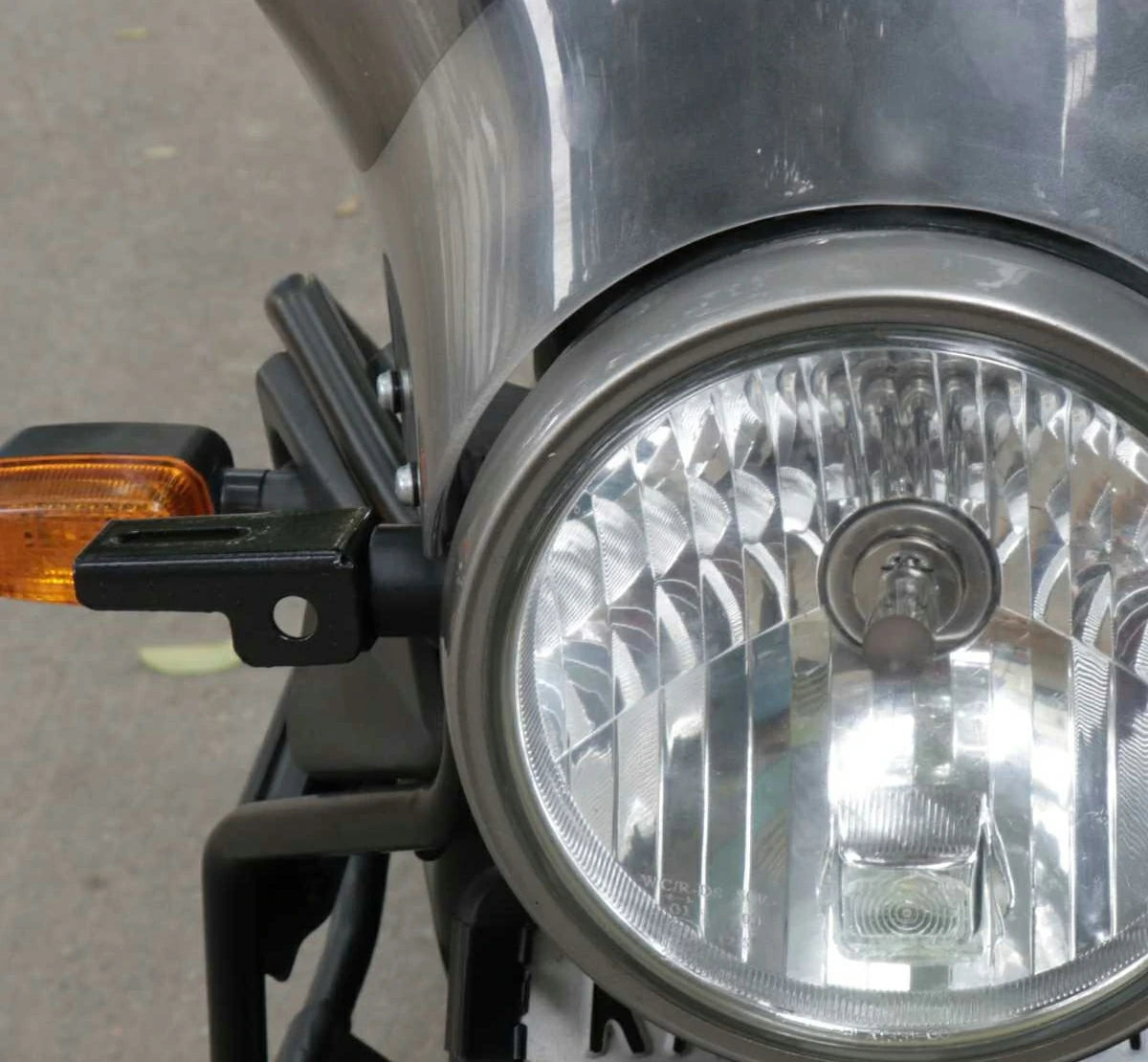 Universal Headlight Clamp